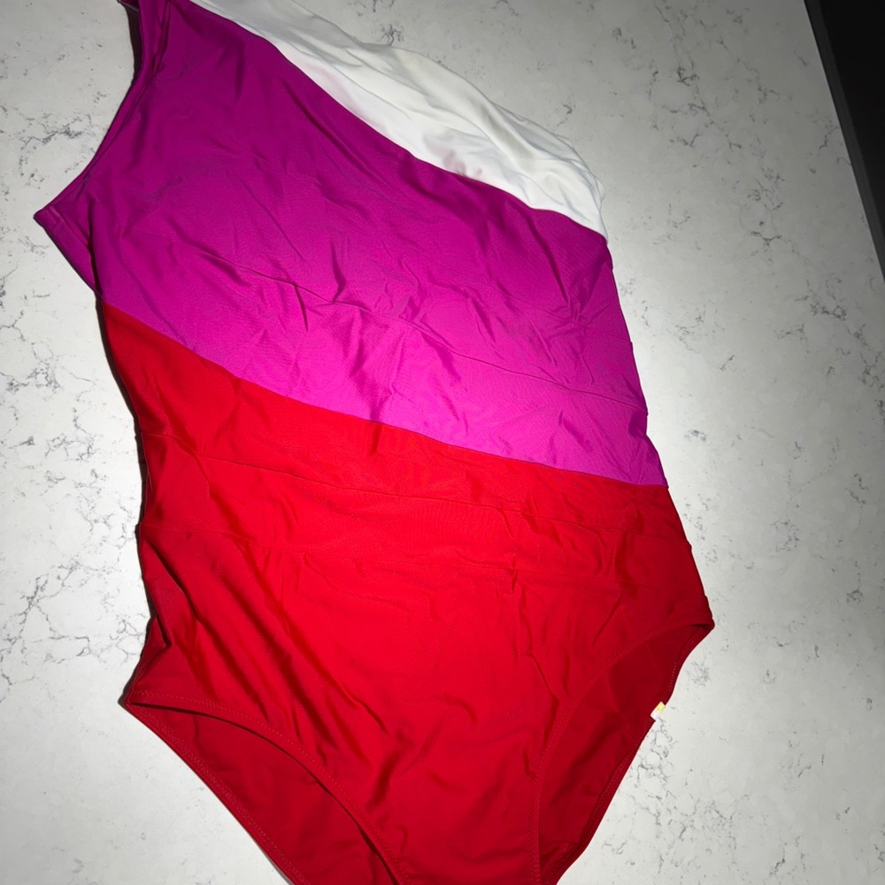 Summersalt Fuchsia Swimwear